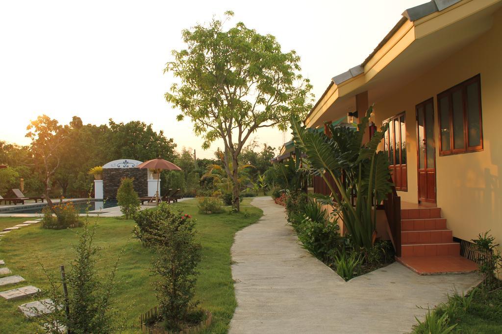 Paan Yong Villa Ban Thi Extérieur photo
